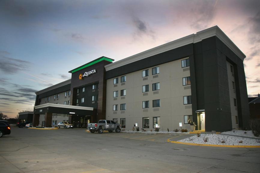Hotel La Quinta By Wyndham Des Moines West 3*